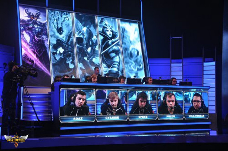 许中卫携球 许中卫携球