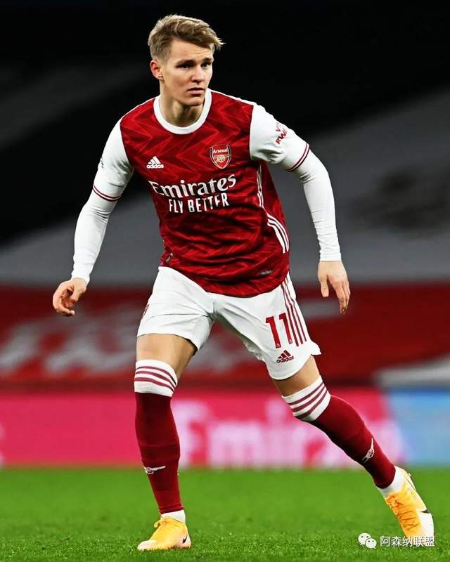 缩至12分 缩至12分